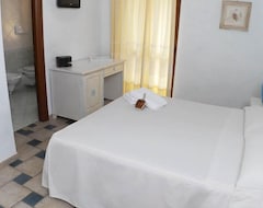 Hotel Patti (Golfo Aranci, Italy)