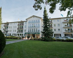 Khách sạn Resort Jodquellenhof-Alpamare (Bad Tölz, Đức)