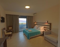 Hotel Αquamarine (Neapolis - Lakonia, Greece)
