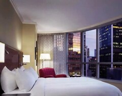 Vancouver Marriott Pinnacle Downtown Hotel (Vancouver, Canada)