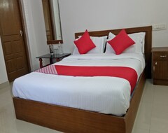 Hotelli OYO 23503 Golden Valley Residency (Thrissur, Intia)