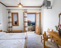 Hotel Votsalakia Beach (Marathokampos, Greece)