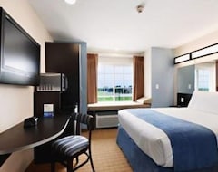 Khách sạn Three Rivers Inn & Suites (Port Arthur, Hoa Kỳ)