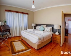 Apart Otel Munro Suites (Port Elizabeth, Güney Afrika)