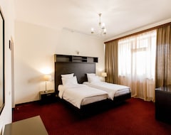 Khách sạn 14 Floor Hotel (Yerevan, Armenia)
