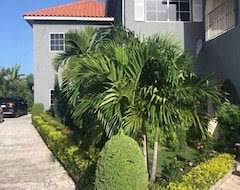 Hotel El Plantation Village (Ocho Ríos, Jamaica)