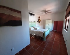 Toàn bộ căn nhà/căn hộ Villa De La Luna Loreto - Short Walking Distance To The Beach And Golf Course (Loreto, Mexico)