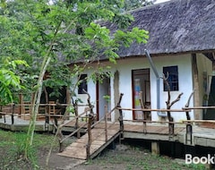 Resort Chimpanzee Capital Safari Lodge (Kamwenge, Uganda)