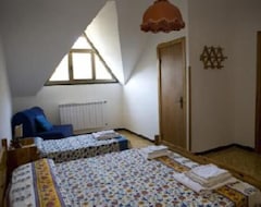 Entire House / Apartment Apartment/ Flat - Borzonasca (Borzonasca, Italy)