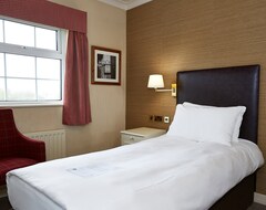Khách sạn Millers Hotel By Greene King Inns (Nuneaton, Vương quốc Anh)
