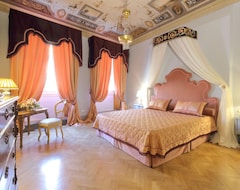 Oda ve Kahvaltı Piazza Pitti Palace - Residenza D'Epoca (Floransa, İtalya)