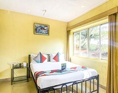 Khách sạn Fabhotel Plus Shivam Resort (Calangute, Ấn Độ)