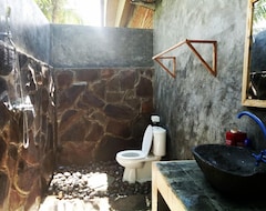 Koko talo/asunto Mengalung Bungalow (Tanjung, Indonesia)