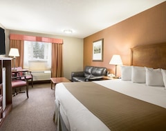 Otel Canmore Inn & Suites (Canmore, Kanada)