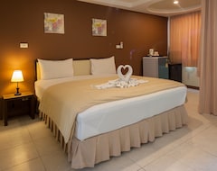 Hotel The Right Resort (Pattaya, Thailand)