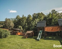 Entire House / Apartment Chata Kouty (Loucná nad Desnou, Czech Republic)