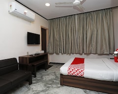 OYO 15966 Hotel Shivam (Kalküta, Hindistan)