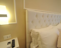 Hotel My Suites Piazza Di Spagna (Rome, Italy)