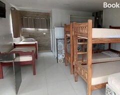 Entire House / Apartment Apartamentos Mobiliados (Aracoiaba, Brazil)