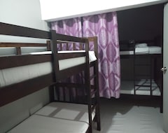 Hotel Cafe Sabang Bed And Breakfast (Puerto Princesa, Philippines)