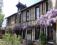 Otel Home Saint Jacques (Conches-en-Ouche, Fransa)