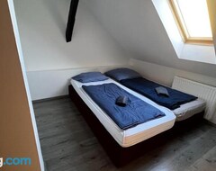 Tüm Ev/Apart Daire Budget Inn Th 23 - Downtown 3 Bedroom Apartment (Szombathely, Macaristan)