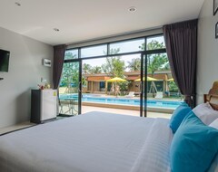 Koko talo/asunto Golfinn Resort (Samut Songkhram, Thaimaa)