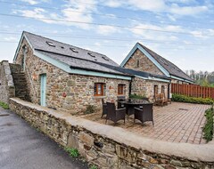 Khách sạn Tyncellar Farm Holiday Cottages (Port Talbot, Vương quốc Anh)