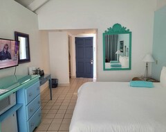 Sibonne Beach Hotel (Providenciales, Turks ve Caicos Adaları)