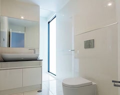 Koko talo/asunto Large Executive 3 Bedroom (Canberra, Australia)
