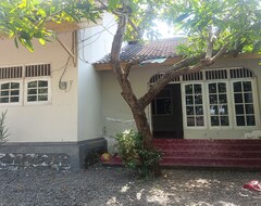 Khách sạn Oyo 93435 Yuda Family Homestay (Praya, Indonesia)