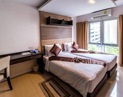 Hotel Sarasinee All Suites (Bangkok, Tajland)