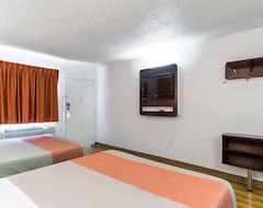 Hotel Motel 6 Anaheim - Buena Park (Anaheim, USA)
