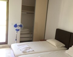 Khách sạn Penthouse 3 Bed Apt Best View Of Resort Overlooking Riu 5 Hotel - 220sq Mt (Sveti Vlas, Bun-ga-ri)