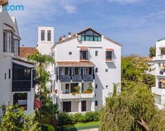 Tüm Ev/Apart Daire Beachfront Complex Jardines De Las Golondrinas Elviria (Marbella, İspanya)