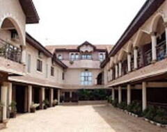 Khách sạn Townhall Hotel & Suites (Lagos, Nigeria)