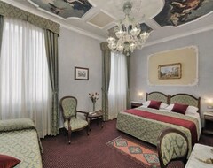 Khách sạn Hotel Pausania (Venice, Ý)