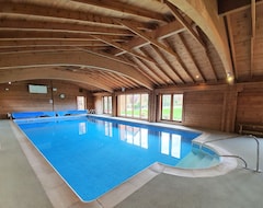 Hele huset/lejligheden The Victorian Barn Rural Holiday Complex With Indoor Pool, Hot Tubs, Games Rooms (Blandford Forum, Storbritannien)