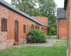 Koko talo/asunto Coldham Cottages (Riseley, Iso-Britannia)