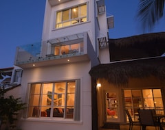 Cijela kuća/apartman Villa Sol Haa, Exclusive Beachfront Villa With Pool, Ac, Staff, And Kid Friendly (Cozumel, Meksiko)