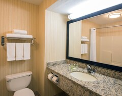 Holiday Inn Express Hotel & Suites Wauseon, an IHG Hotel (Wauseon, EE. UU.)