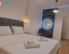 Casa/apartamento entero New Luxury Suite Near St Sava Temple With Garage (Belgrado, Serbia)