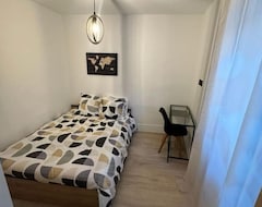 Koko talo/asunto Splendide Logement Refait à Neuf (Clermont-Ferrand, Ranska)