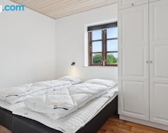 Cijela kuća/apartman Awesome Home In Spjald With Wifi And 7 Bedrooms (Ringkobing, Danska)