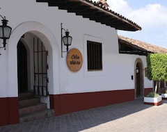 Hotel Casa Abierta (Valle de Bravo, Mexico)