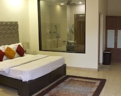 Hotel Mohan Continental (Patiala, Indija)