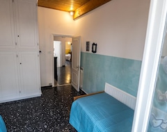 Cijela kuća/apartman Recanissu Apartment With Balcony & Ac (Vernazza, Italija)