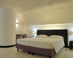 Hotel Masseria Bagnara Resort & Spa (Lizzano, Italy)