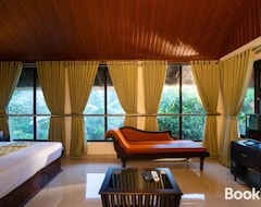 Khách sạn Le Kuruva Isles Wayanad Jungle Resort (Wayanad, Ấn Độ)
