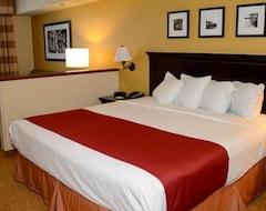 Hotel Country Inn & Suites by Radisson, Dundee, MI (Dundee, EE. UU.)